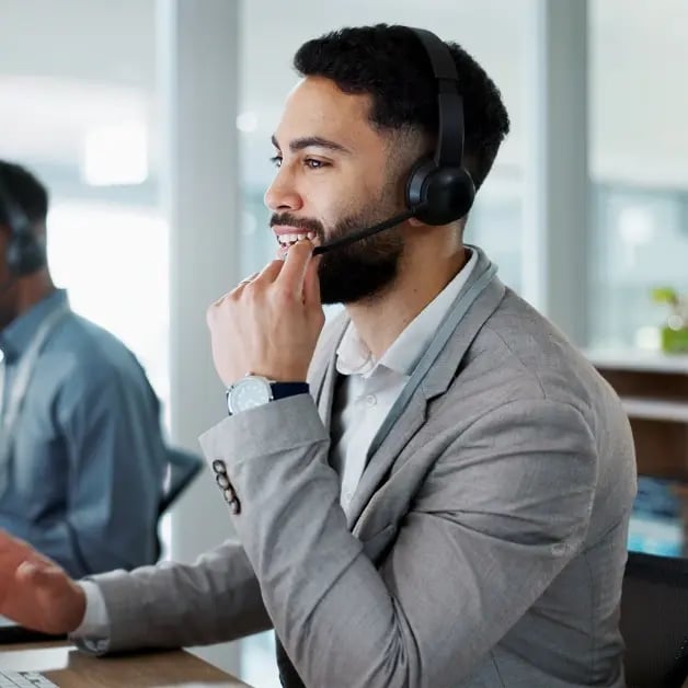 ai-agents-it-helpdesk-value-prop2 ai-agents-it-helpdesk-value-prop2