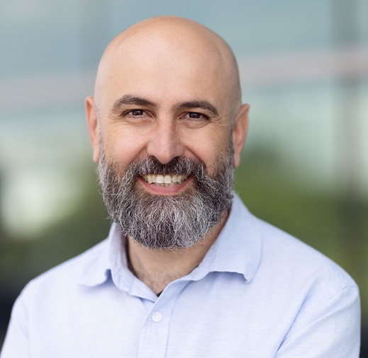 dan-balaceanu-speaker-portrait-ok
